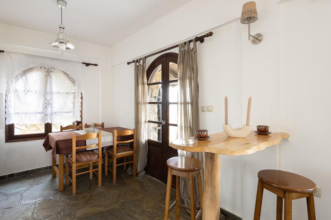 Sun Kiss Cottage, Vourvourou #Feelslikehome エクステリア 写真